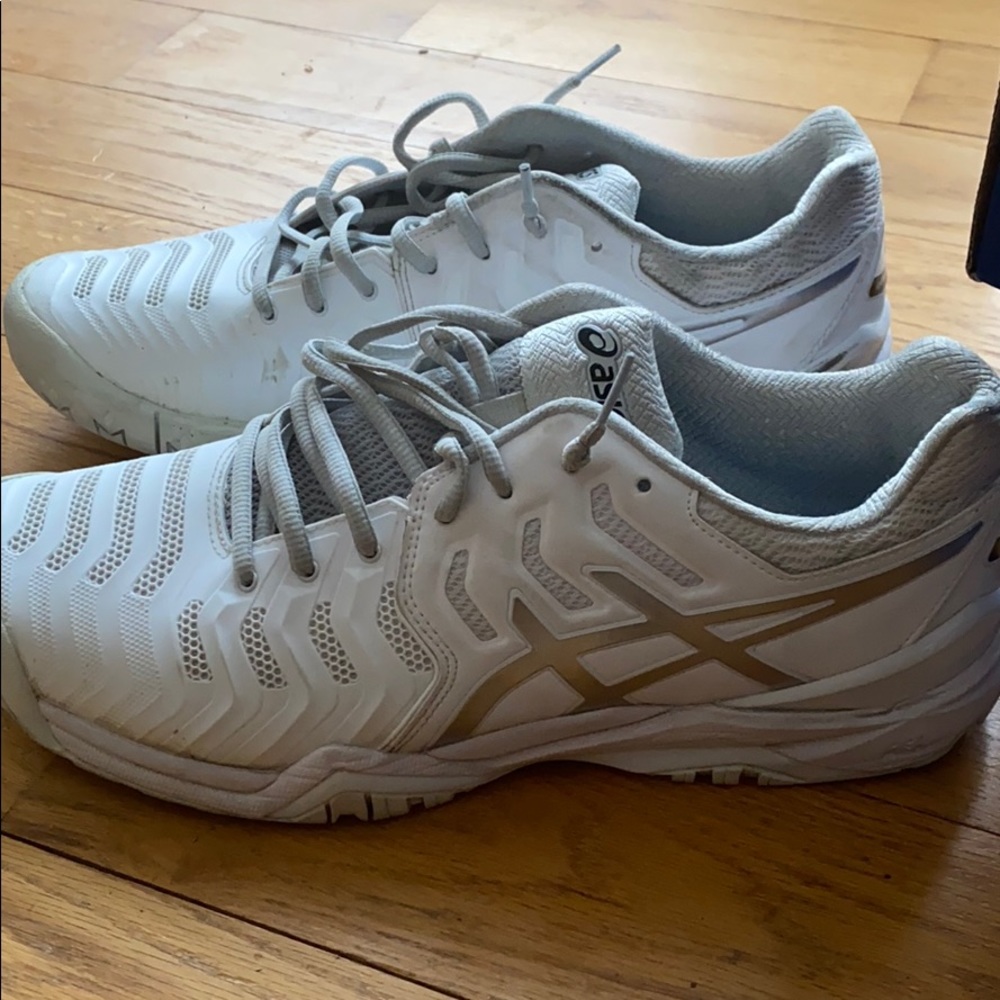 ASICS tennis shoe